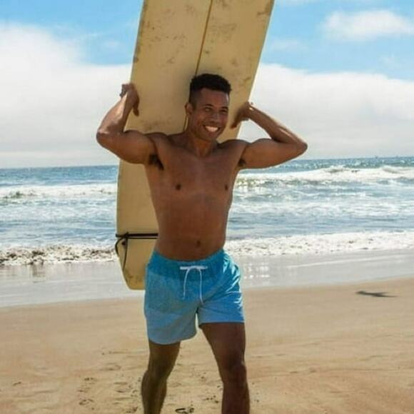 Chubbies NEW Men's The Whale Sharks Classic Swim Trunks Turquoise Size XXL - Picture 3 of 11